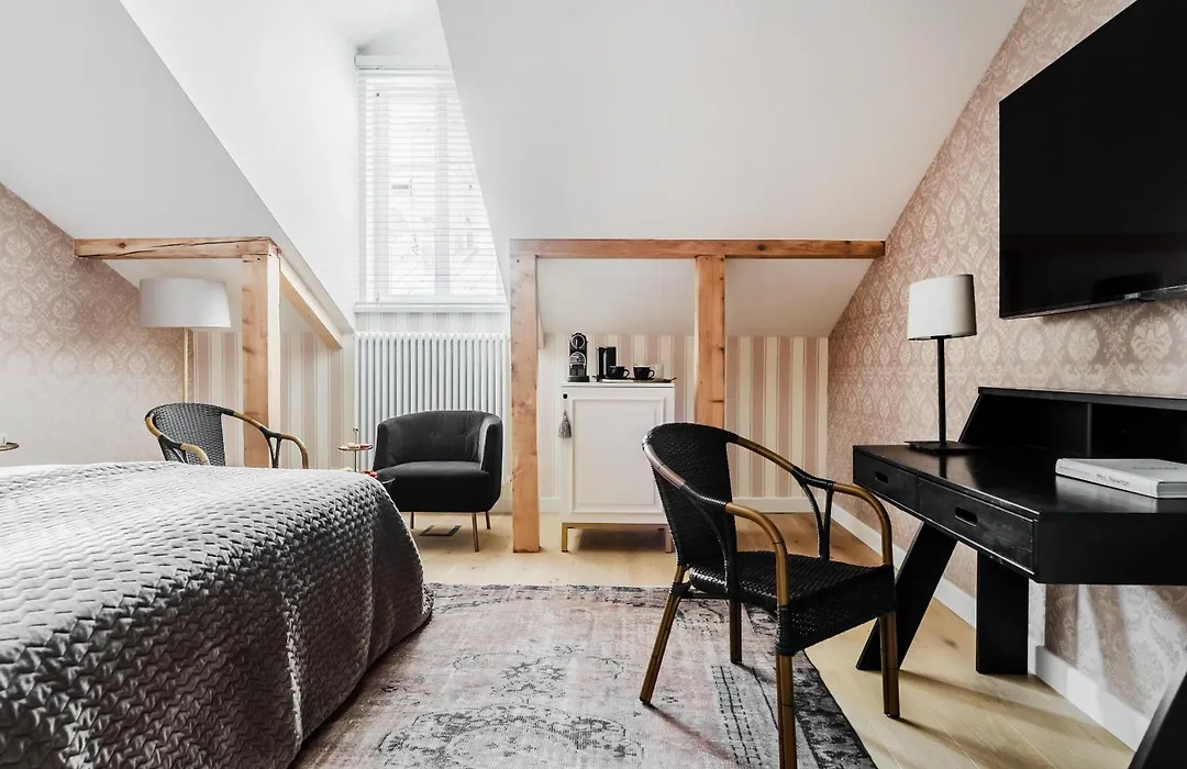 Hotel Unicus Palace Old Town - Destigo Hotels-1